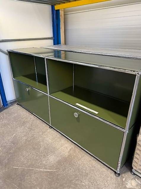 USM Cassettiere: USM Haller Sideboard, olivgrün, NEU – Nuovo (secondo la descrizione) da Lenzburg venduto da Buerokonz