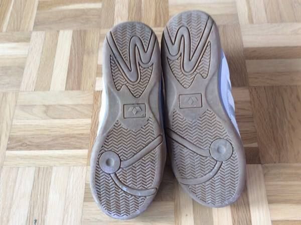 Schuhe für Mädchen: Turnschuhe Lico Indoor – Gebraucht aus Horw von Benny017 1