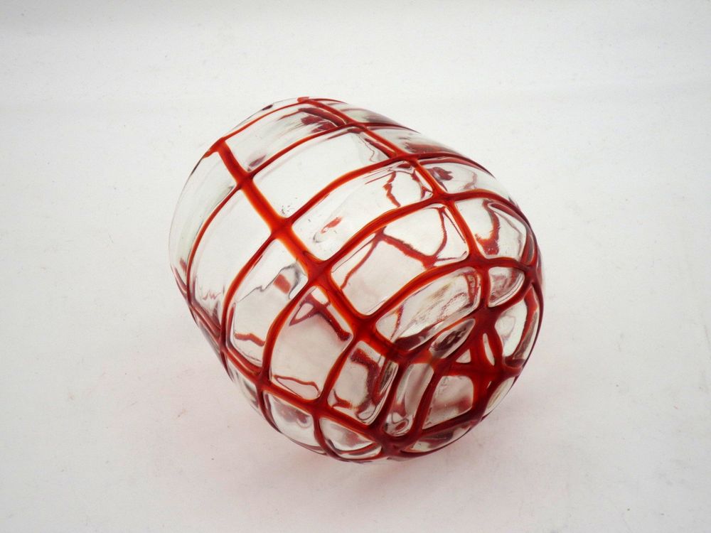 Pichet en verre plein rouge et transparent - Arts de la table