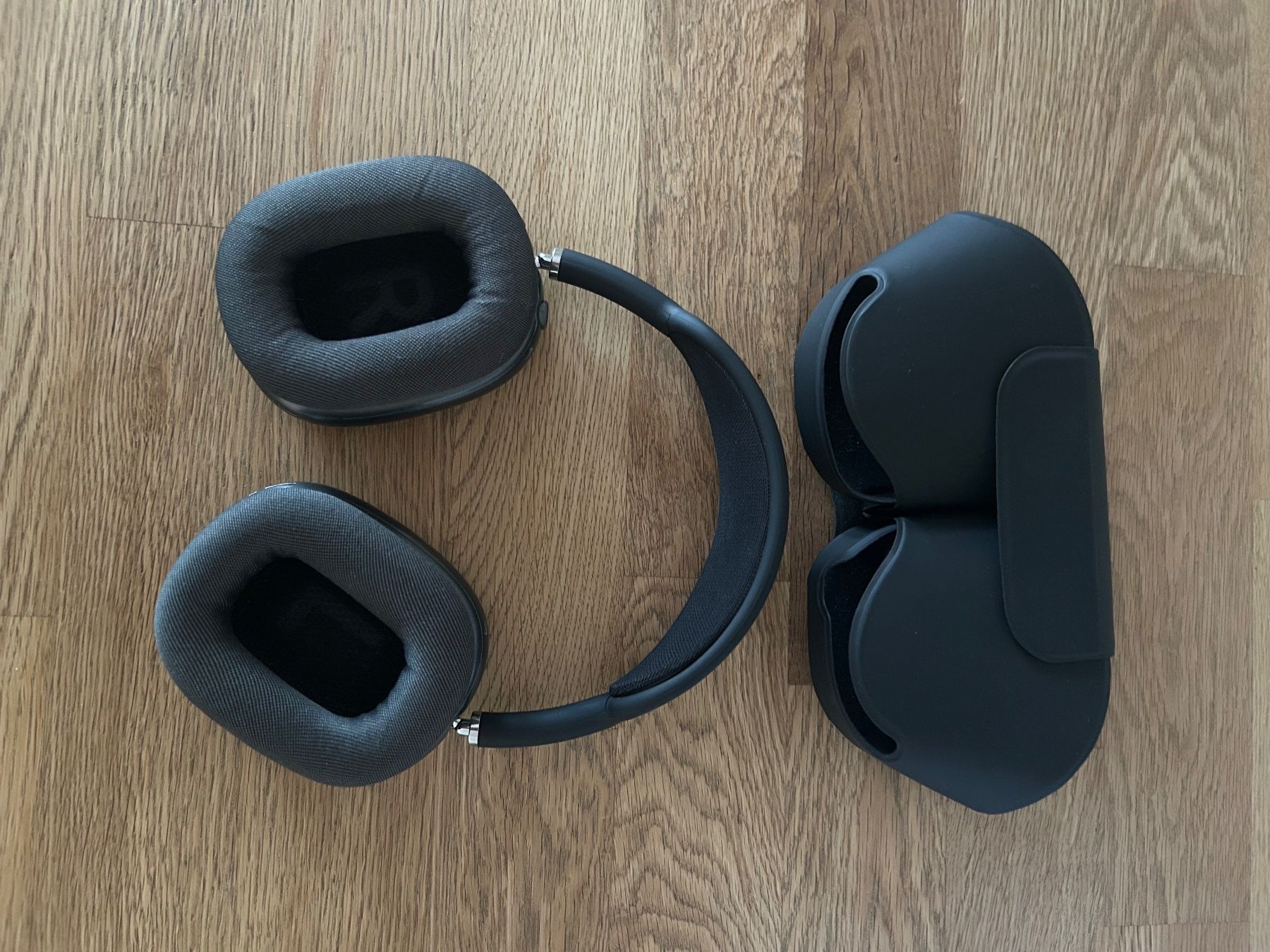 Casques audio: Bluetooth Kopfhoerer – D'occasion à Zürich par nathalie_ghosh 1