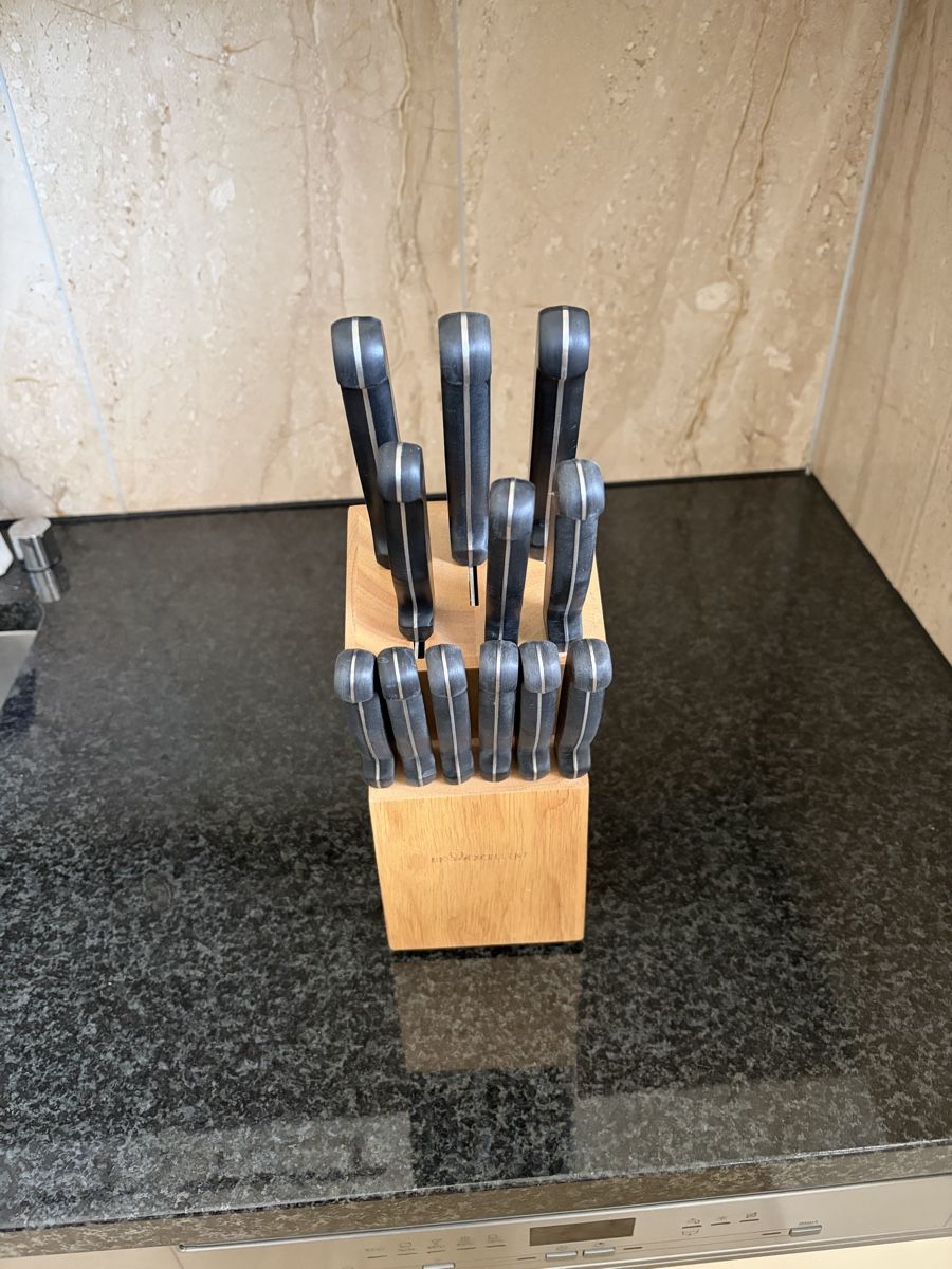 Couteaux: Knife Block | BK Excellent – D'occasion à Regensdorf par WetTowel42