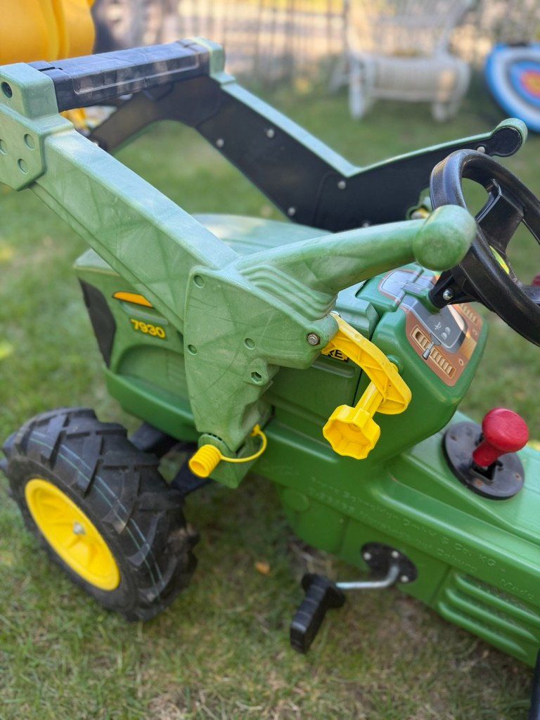 John Deere Veicoli per bambini: Trettraktor John Deere mit Frontlader & Luftreifen – Usato da Zürich venduto da jul_c79z 2