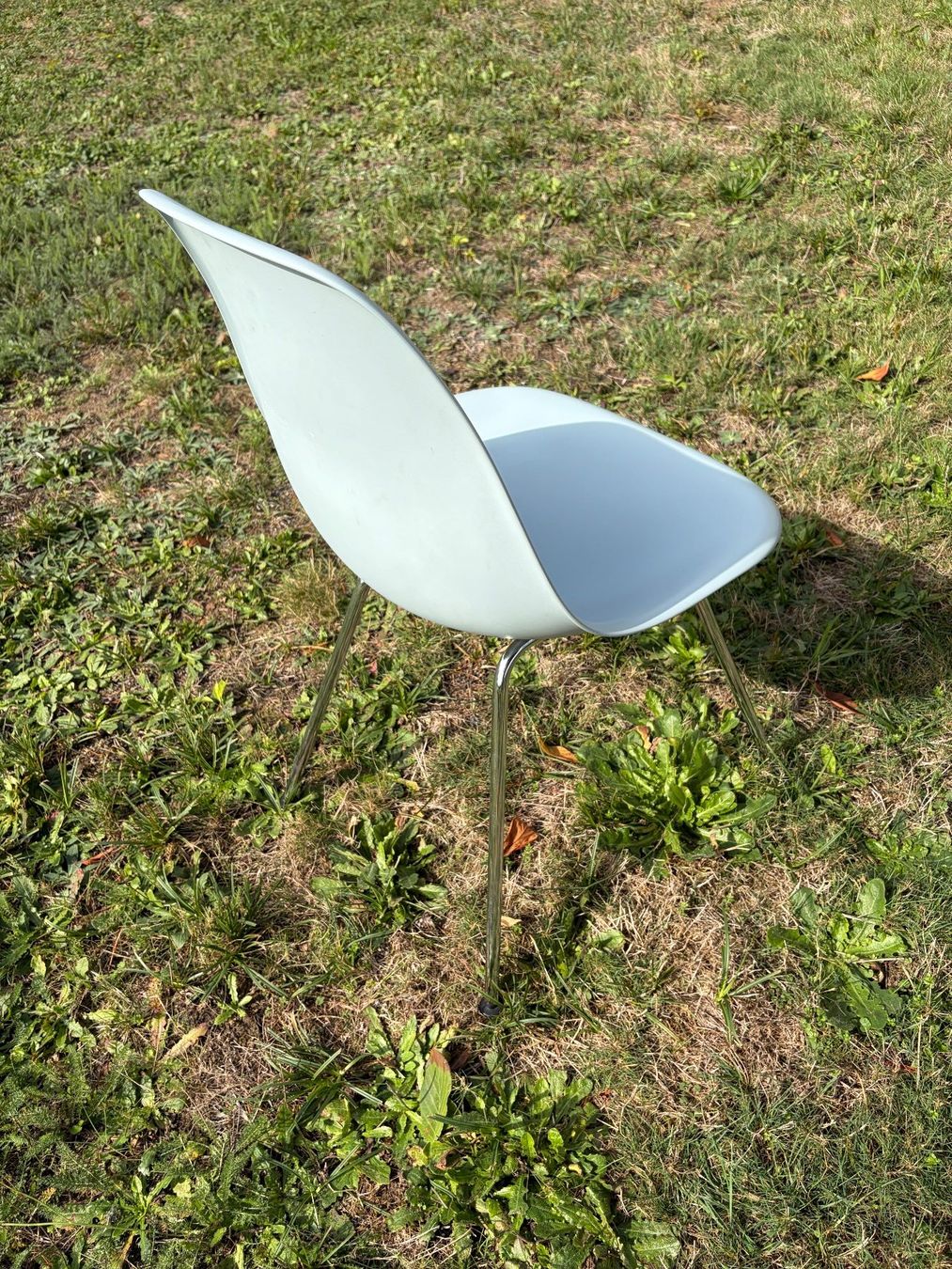 Eames Stühle: eames plastic side chair dsx (vitra), 6 stück im set – Gebraucht aus Sutz von occho 1