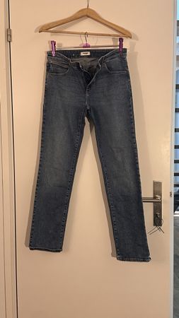 Wrangler Jeans W29 L32 dunkelblau