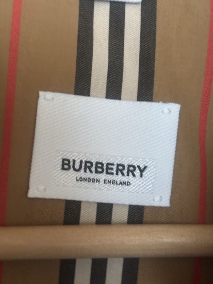 Burberry Mäntel: Burberry trench coat, never worn – Neu (gemäss Beschreibung) aus Cham von helike 4