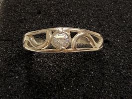 Damen Ring Silber mit Zirkonia Stein guter Zustand