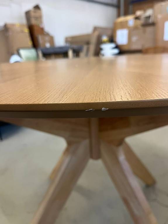 Tavoli: Kave Home Esstisch rund Naanim Eichenfurnier 100x100 – Nuovo (secondo la descrizione) da Zollikofen venduto da uniqueroom 2