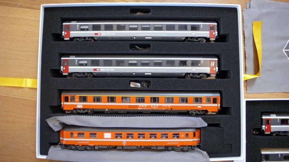 LS Models Modelleisenbahnen: L.S. Models 2103 - 8-tlg. EC96 Iris - Chur-Brüssel - NEU/OVP – Neu und originalverpackt aus Aarau von Uilleannpiper 1
