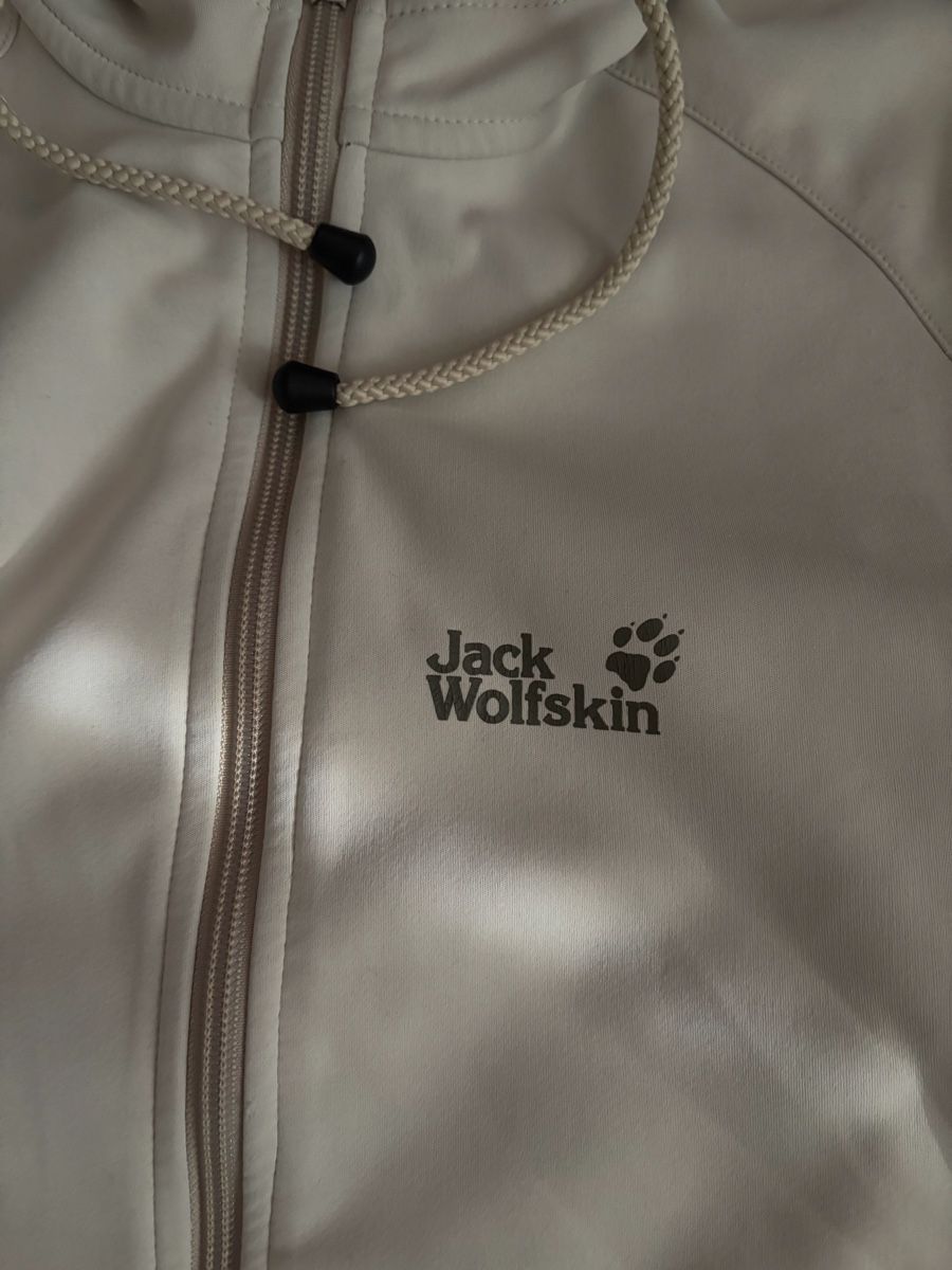 Jack Wolfskin Vestes: Jack Wolfskin Stormlock Softshell Jacket Beige S – D'occasion à Brislach par edu_t6pq 1