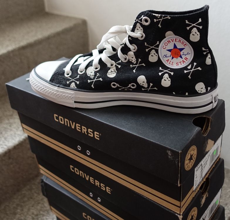 CONVERSE 