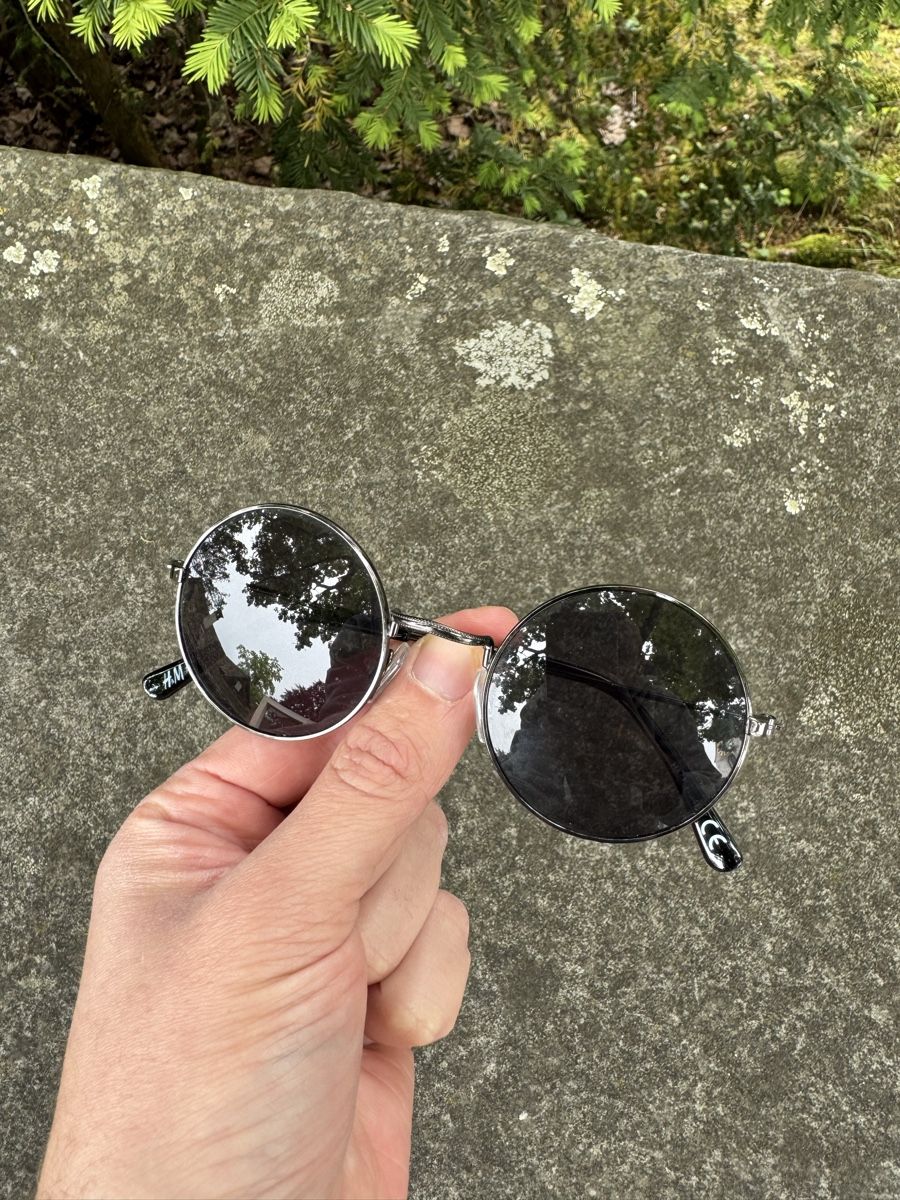 H&M Occhiali & Lenti: H&M Round Sunglasses Thin Frame Black – Nuovo (secondo la descrizione) da Winterthur venduto da rus_2l2p 3