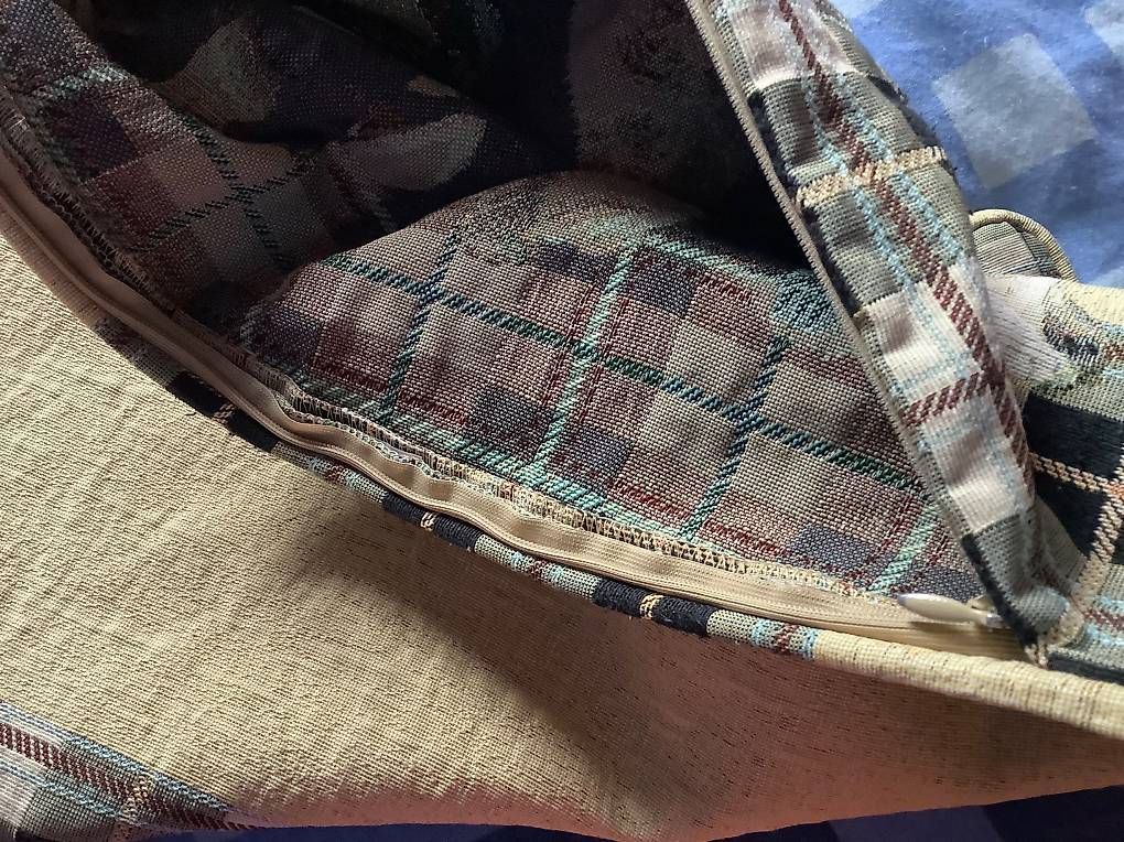 Cuscini: Fourre décorative pour coussin - Qualité de "Schilliger" – Usato da Le Lignon venduto da Gwen77 3