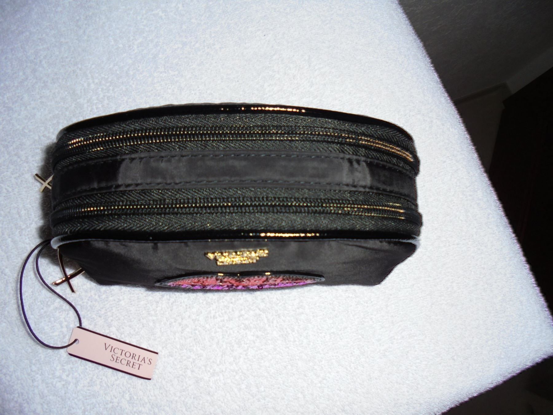 Victoria's Secret Custodie per cosmetici: VICTORIA'S SECRET MAKE-UP-TASCHE – Nuovo e nell'imballaggio originale da Aarau Rohr venduto da PinkSchwein 1
