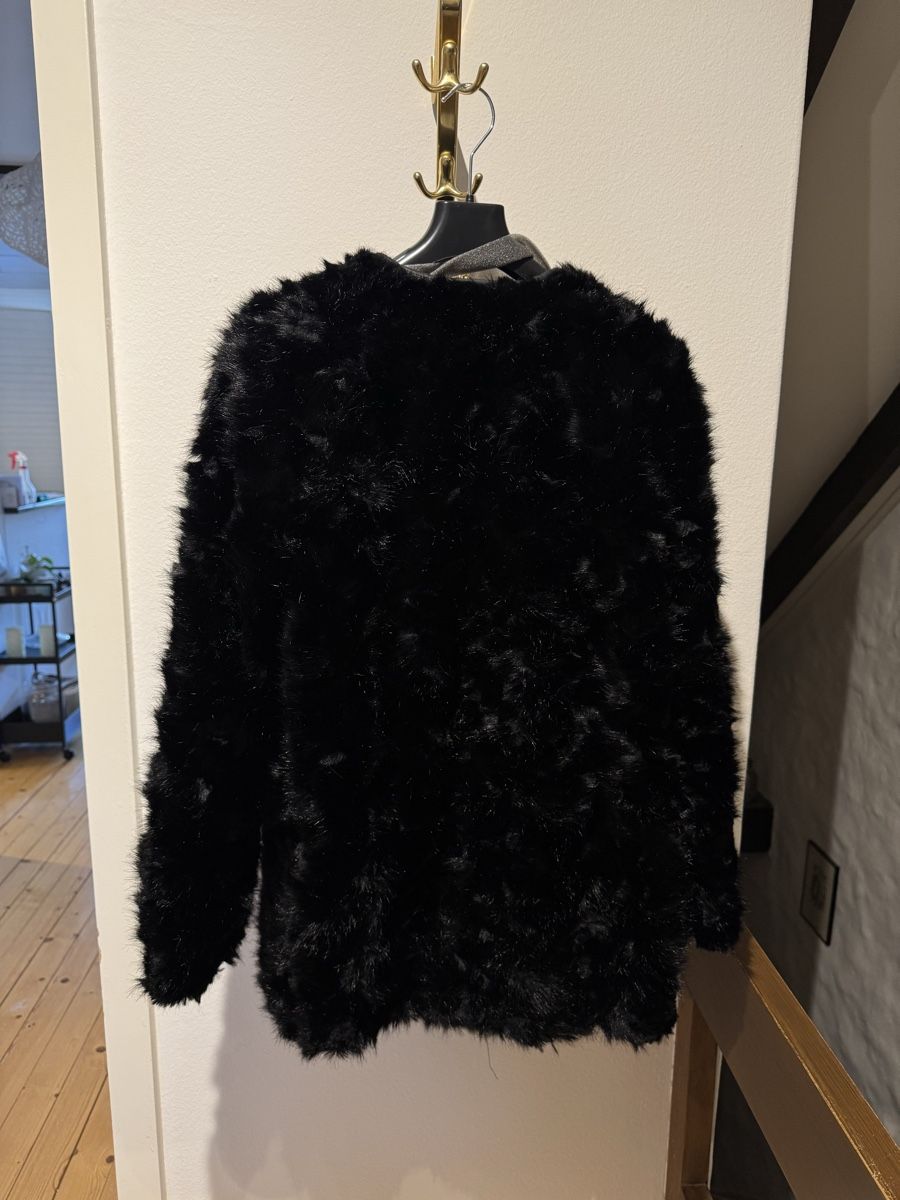 H&M Cappotti: Fauxfur Mantel – Usato da Basel venduto da Romandi 1