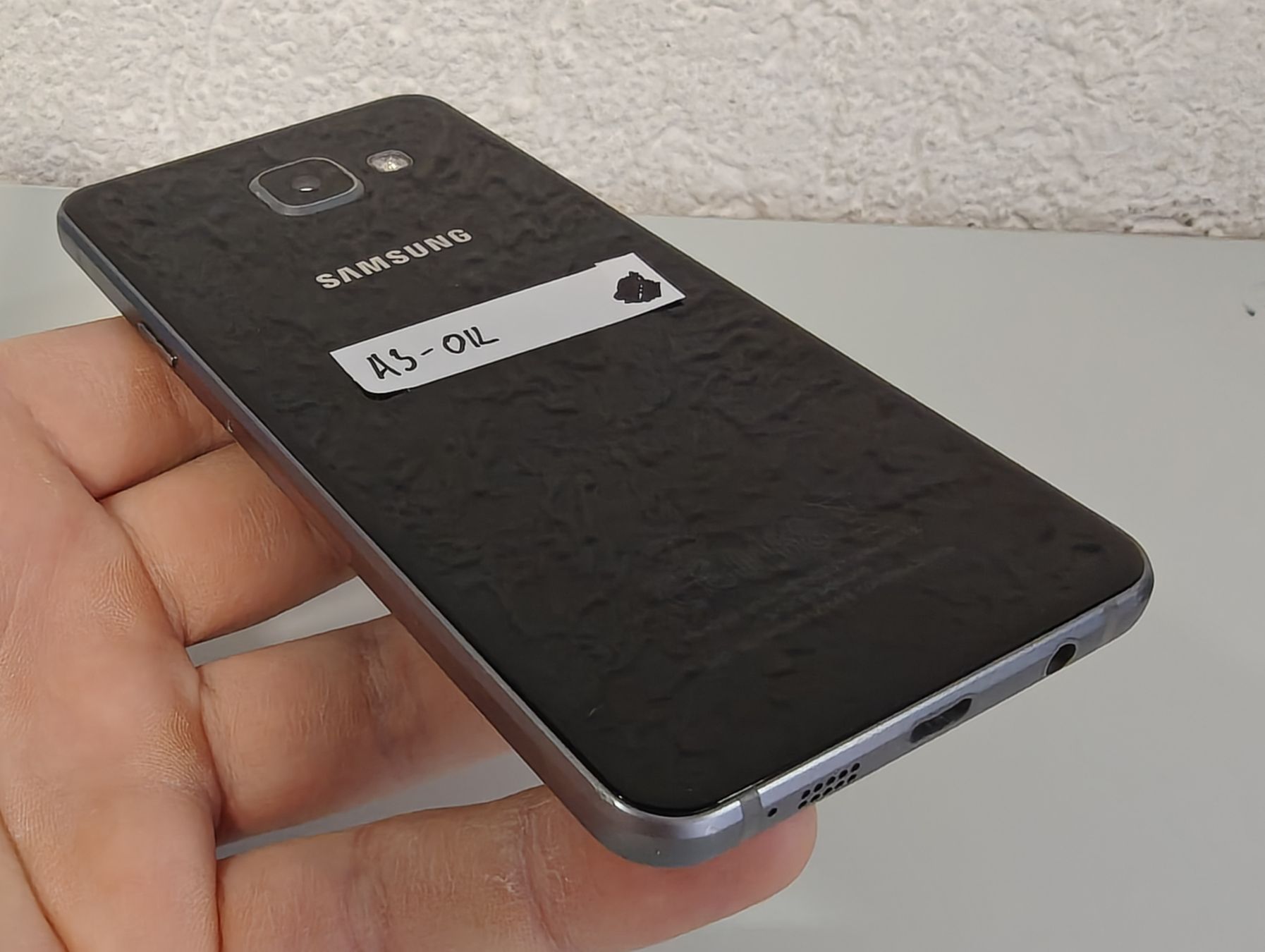 Samsung Handys / Smartphones: Samsung Galaxy A3 – Gebraucht aus Ehrendingen von Rocky985 4