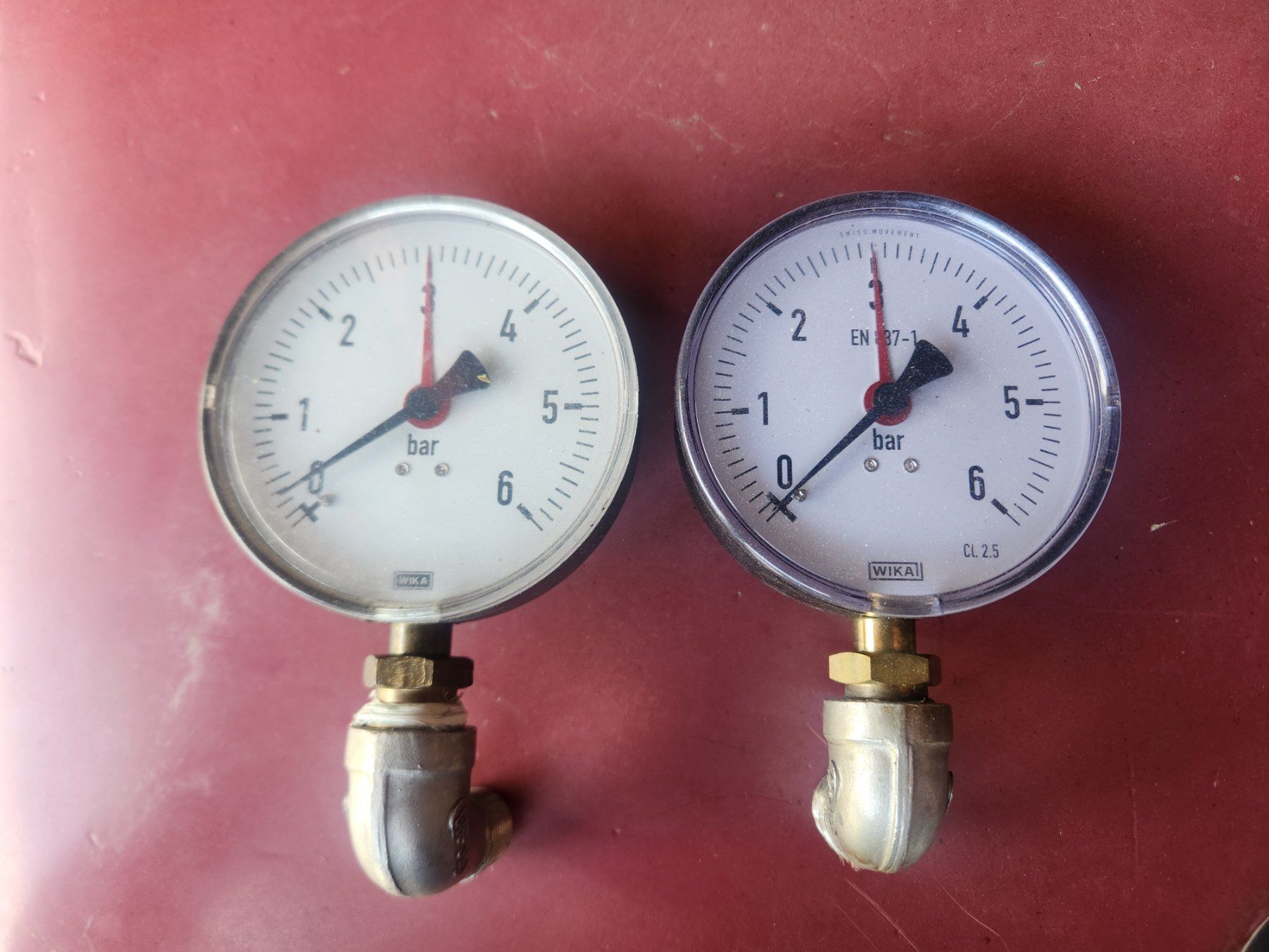 Misurare: 2 Stück Manometer 6bar – Usato da Kerns venduto da filisepp
