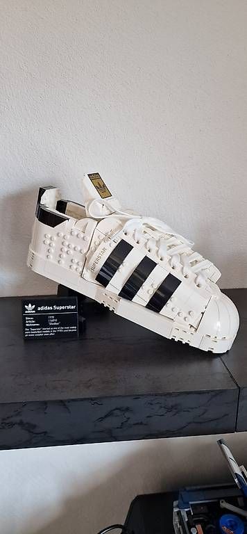 Kit di costruzioni: Lego Adidas Superstar 10282 – Usato da Alberswil venduto da han_brn6
