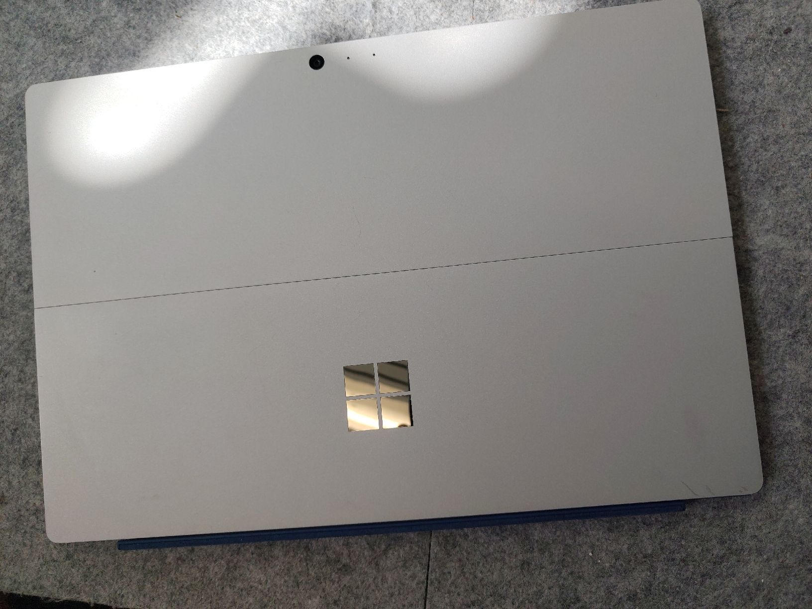 Microsoft Tablet PC: Microsoft Surface Pro Tablet mit Tastatur gebraucht – Usato da Goldau venduto da hergercomputer 1