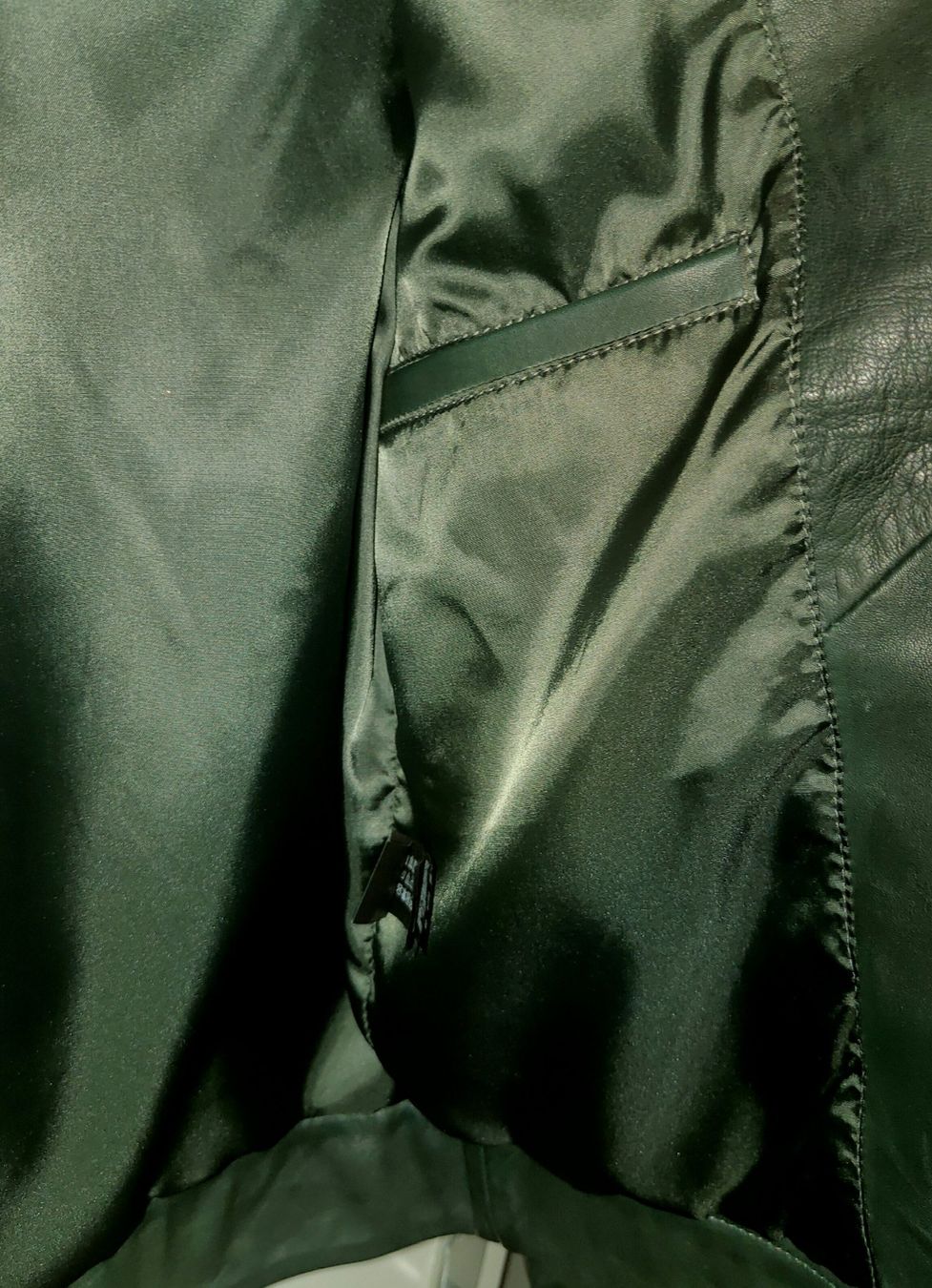 Zara Jacken: Veste en cuir Vert bouteille – Gebraucht aus Châtelaine von Dan_pfw5 4