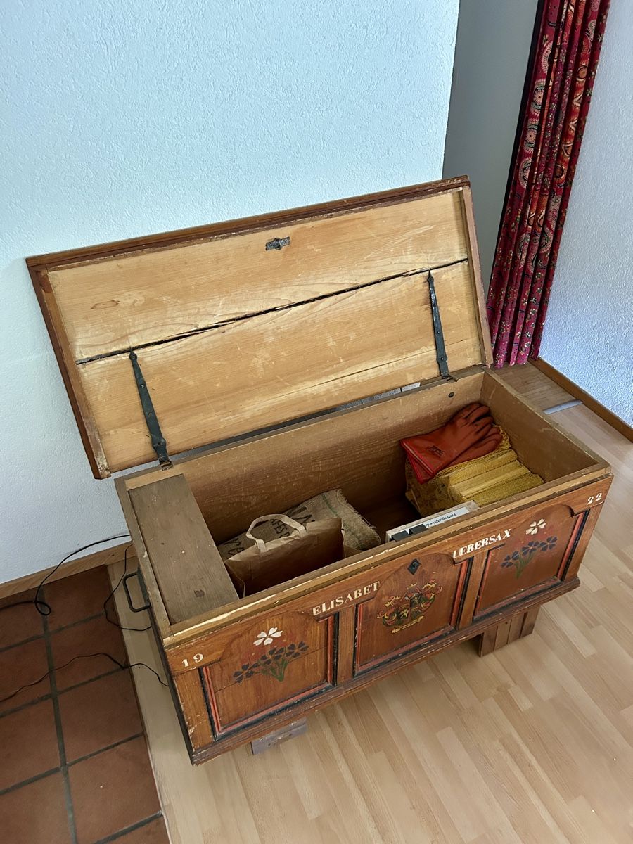 Cassapanche: Holztruhe – Usato da Bern venduto da Joco74 2