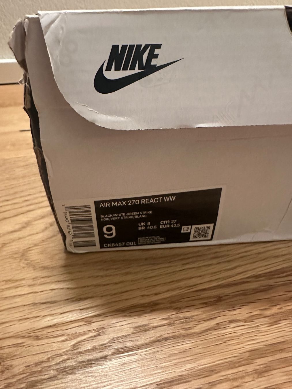 Nike Scarpe da uomo: Nike Air Max 270 Worldwide – Usato da Enney venduto da Natan_1618 5