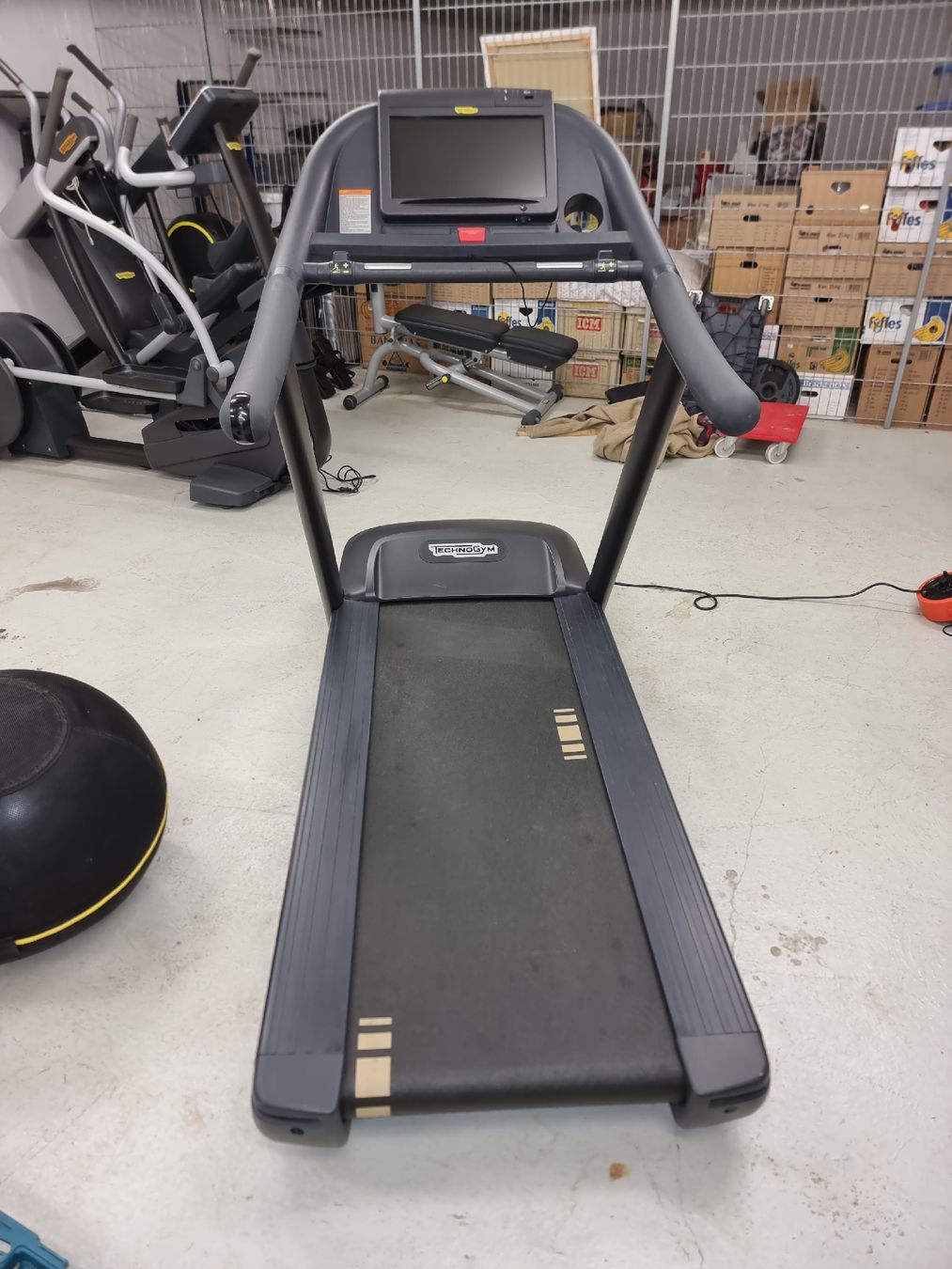 Technogym Hometrainer: Laufband Technogym Run 600 – Gebraucht aus Aarau von Aboudx 2