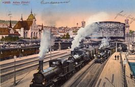 Zürich  ZH  -    Dampfeisenbahnen verlaasen Bahnhof  um 1913