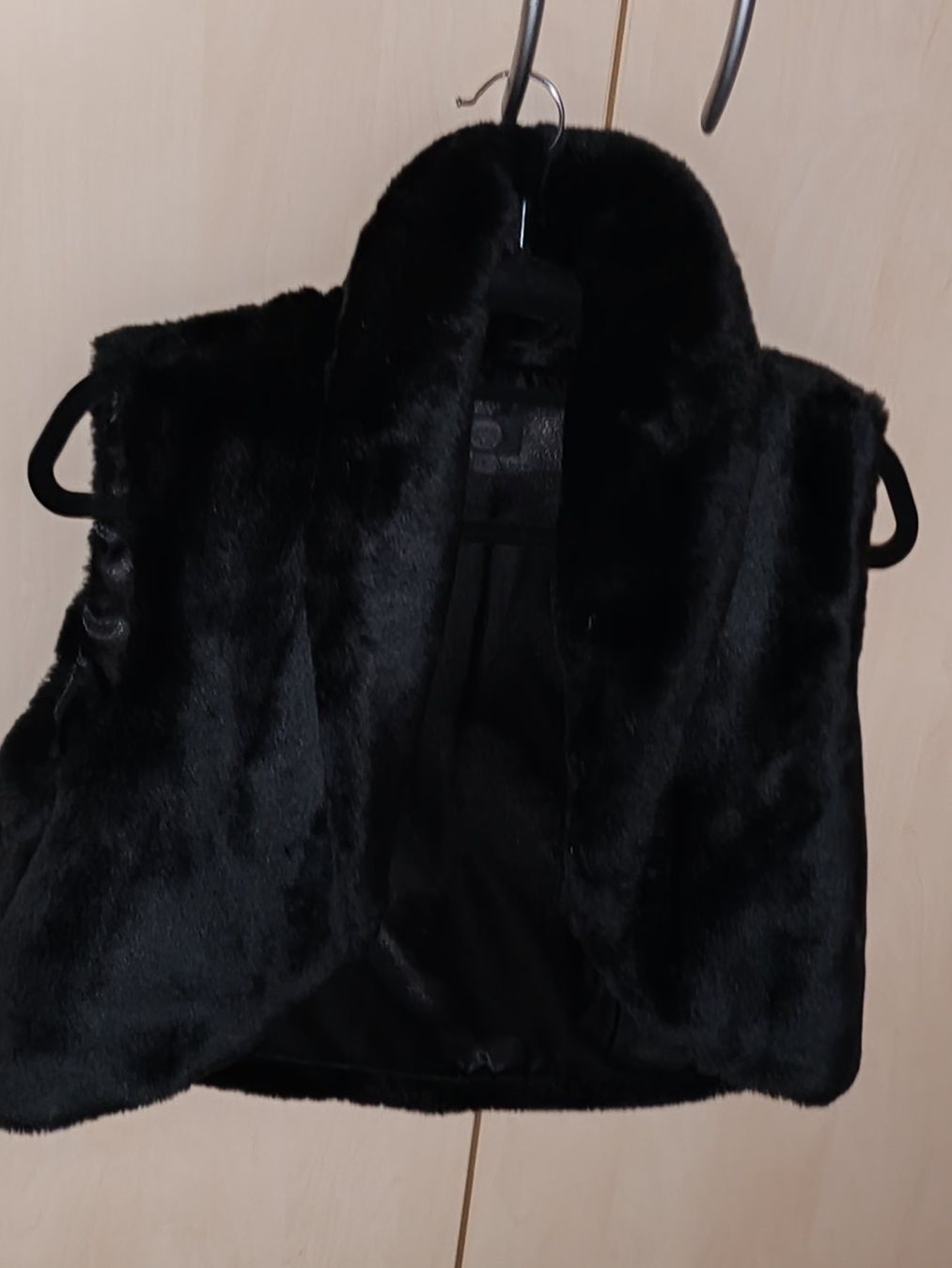 Gilet & Giacche senza maniche: Kunstfell-Gilet – Nuovo (secondo la descrizione) da Egnach venduto da bgdo26 5