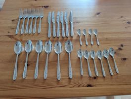 Besteckset 18/10 Edelstahl 30teilig guter Zustand