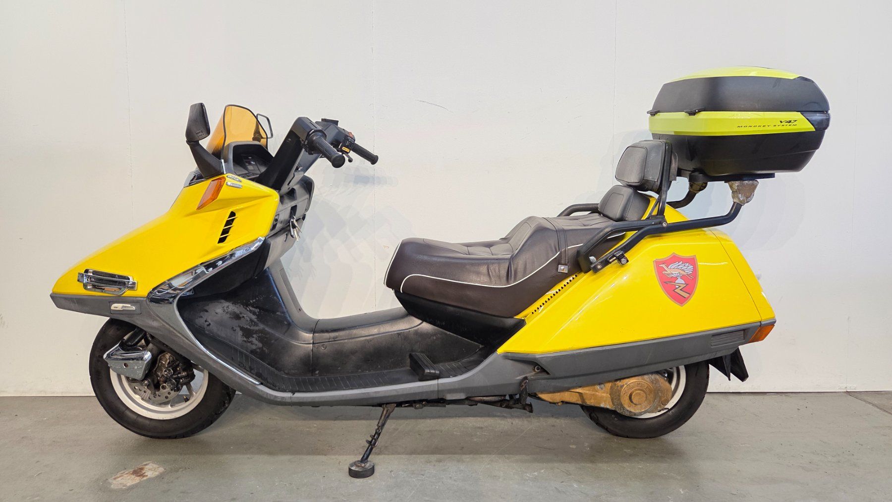 Honda Scooter: Honda CN 250 Helix Roller – Usato da Tägerschen venduto da Moto-Welt 1