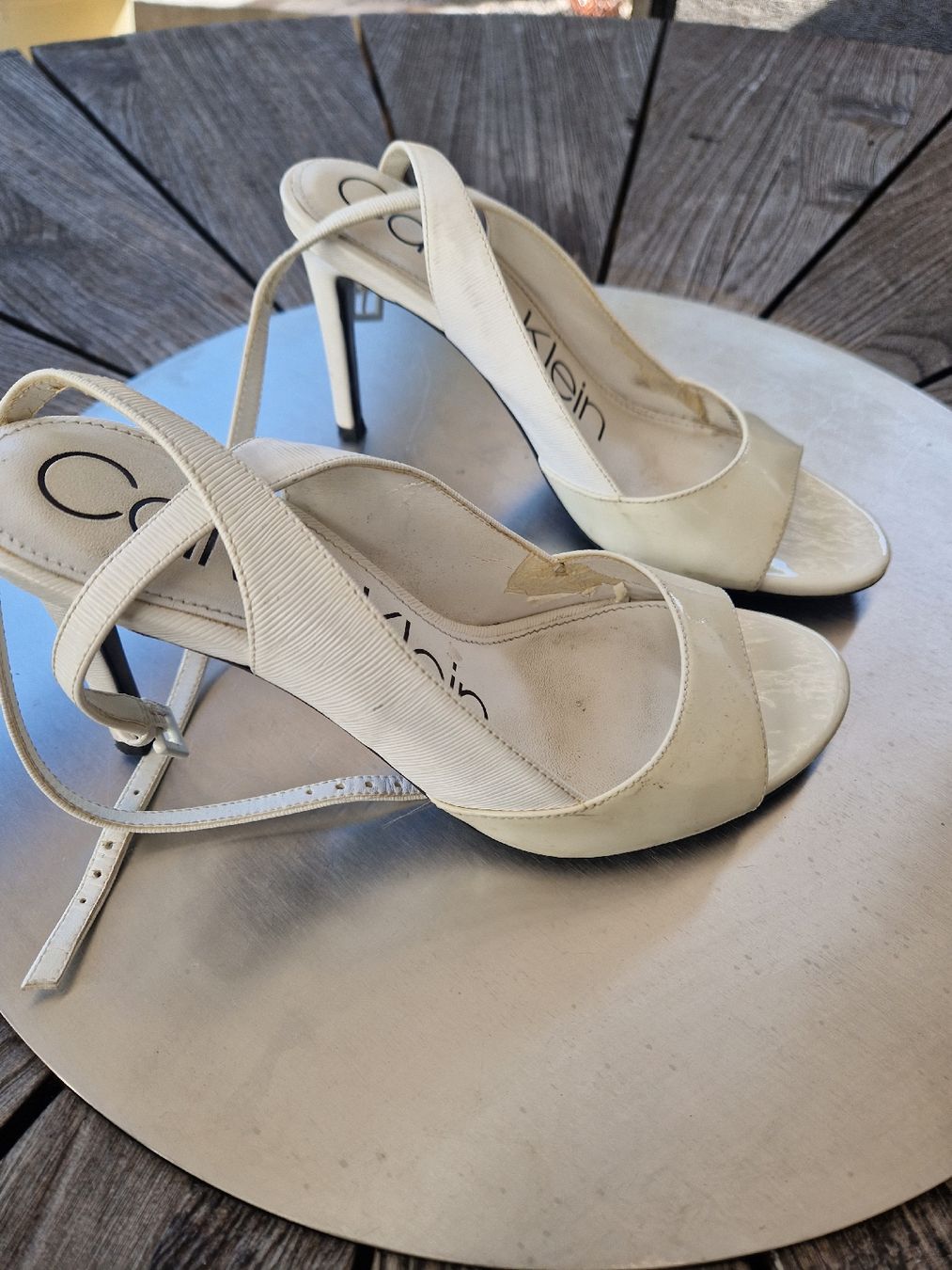 Calvin Klein Scarpe da donna: sandale à bride – Usato da Boudevilliers venduto da beboy 2