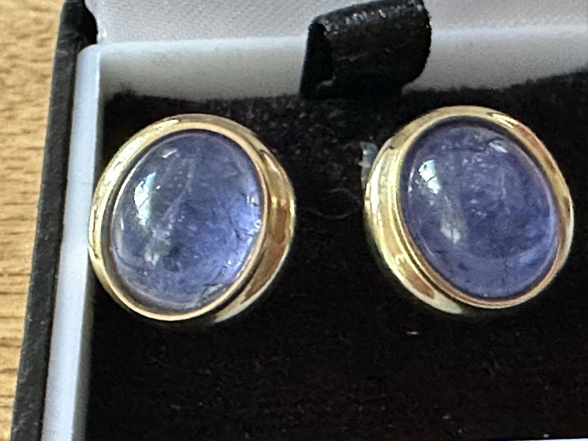 Boucles d'oreille: 14 Karat Ohrstecker mit Amethyst  – D'occasion à Herbriggen par Sehrazade 6