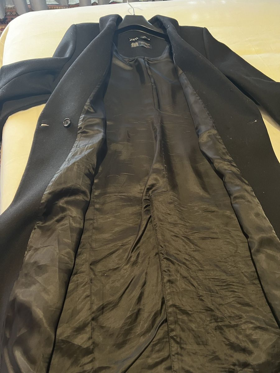 Zara Cappotti: Mantello Zara nero – Usato da Caslano venduto da Elena61 6