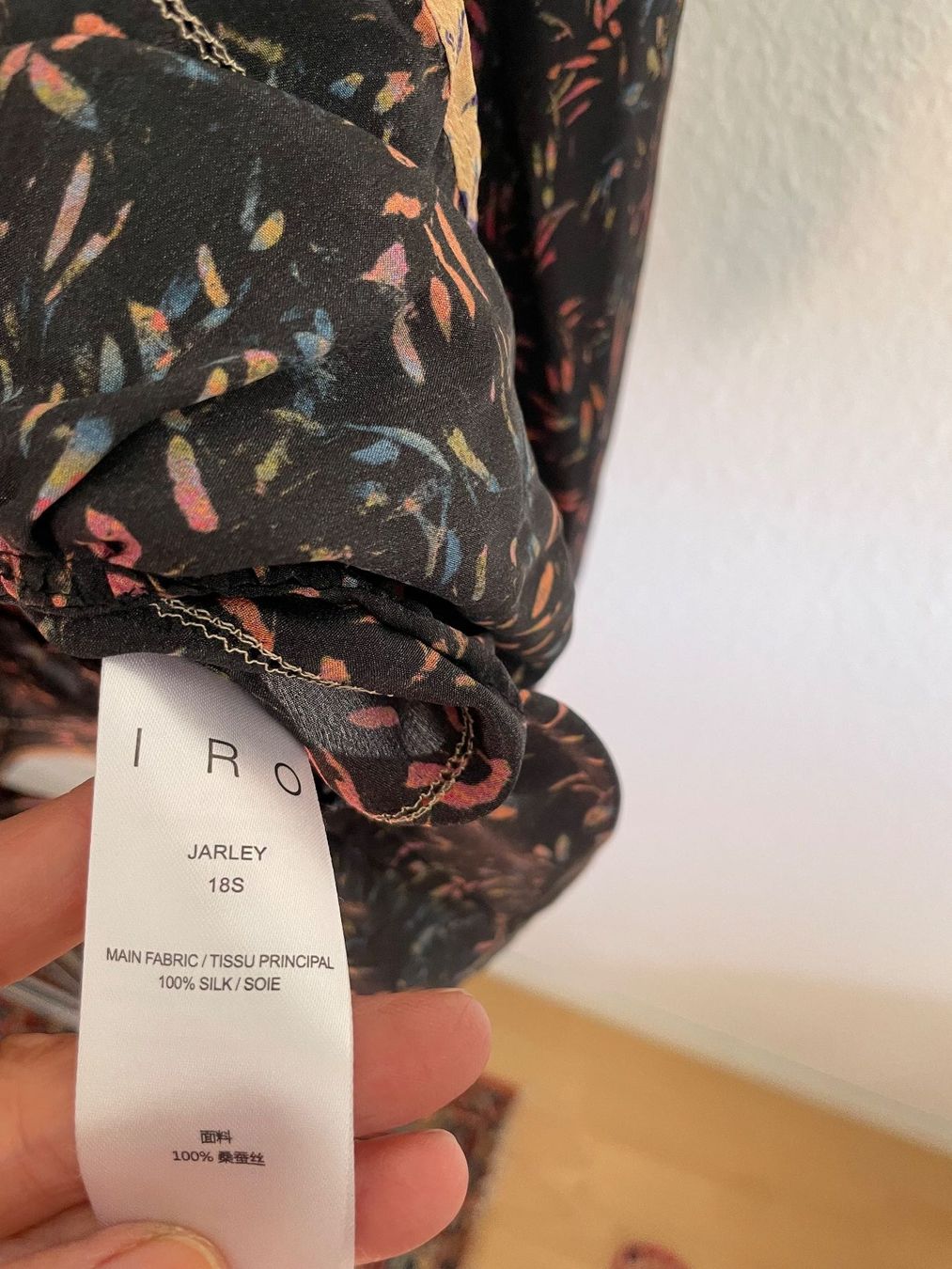 Iro Camicette: Seidenbluse von IRO / Gr. S – Nuovo (secondo la descrizione) da Wettingen venduto da sonn5 6