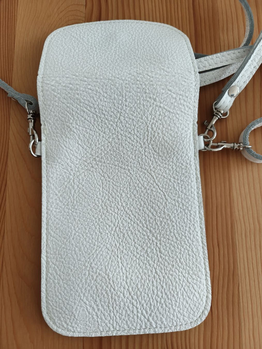 Vera Pelle Borse da donna: Handytasche – Nuovo (secondo la descrizione) da Zug venduto da CH-ZG 2