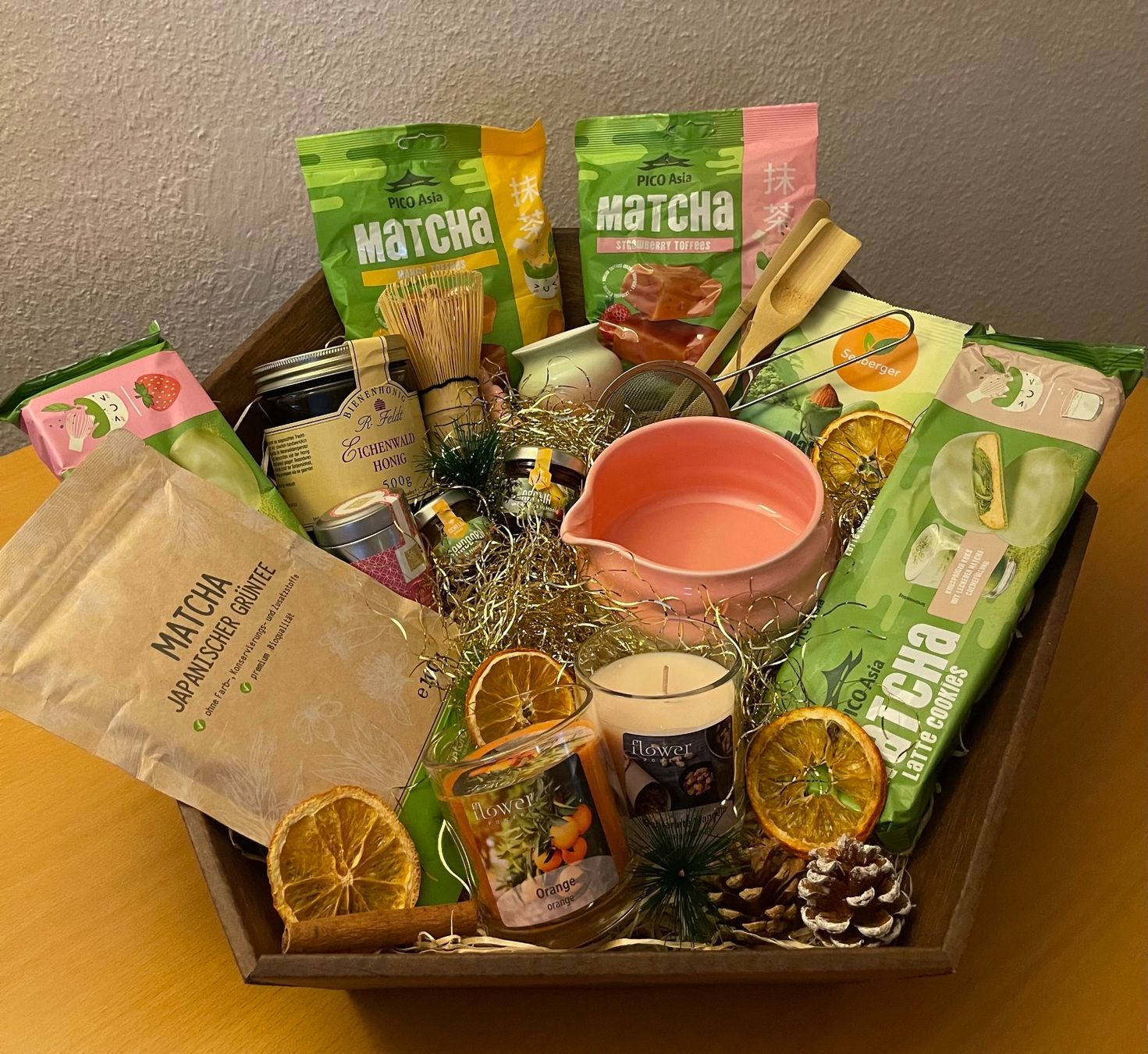 Aliments & Spécialités: Grosser Geschenkkorb einfach Matcha – Neuf avec emballage d'origine à Basel par Seifehuesli 7