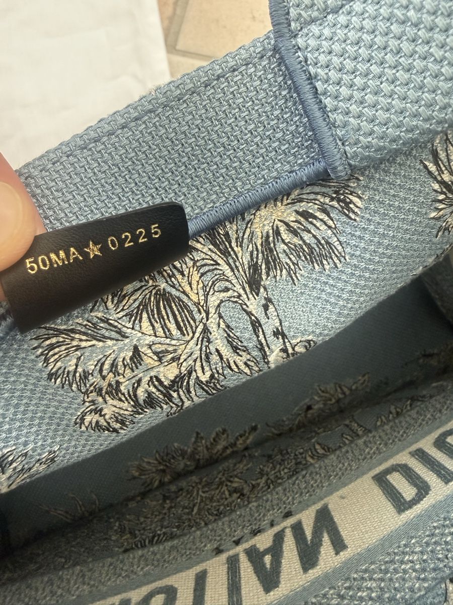 Dior Borse da donna: Dior Book Tote NEU NP. 2900.- – Nuovo (secondo la descrizione) da Ellighausen venduto da privateseller 6