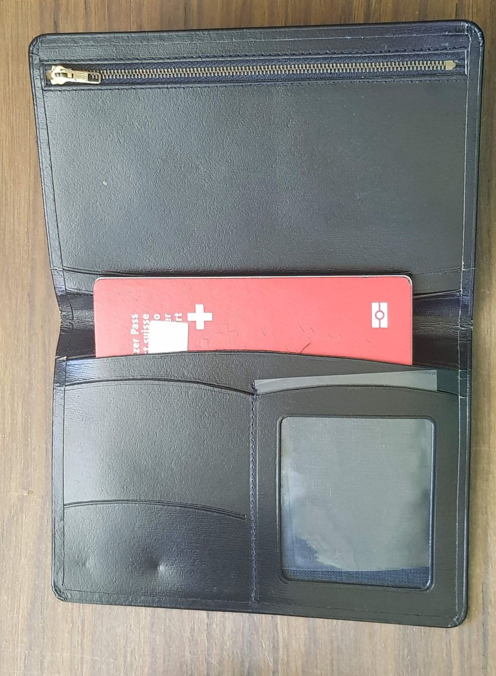 Sonstige Kleidung & Accessoires: Etui Passetui Dokumentenmappe Leder Vintage – Gebraucht aus Mörschwil von wunderkiste44 7