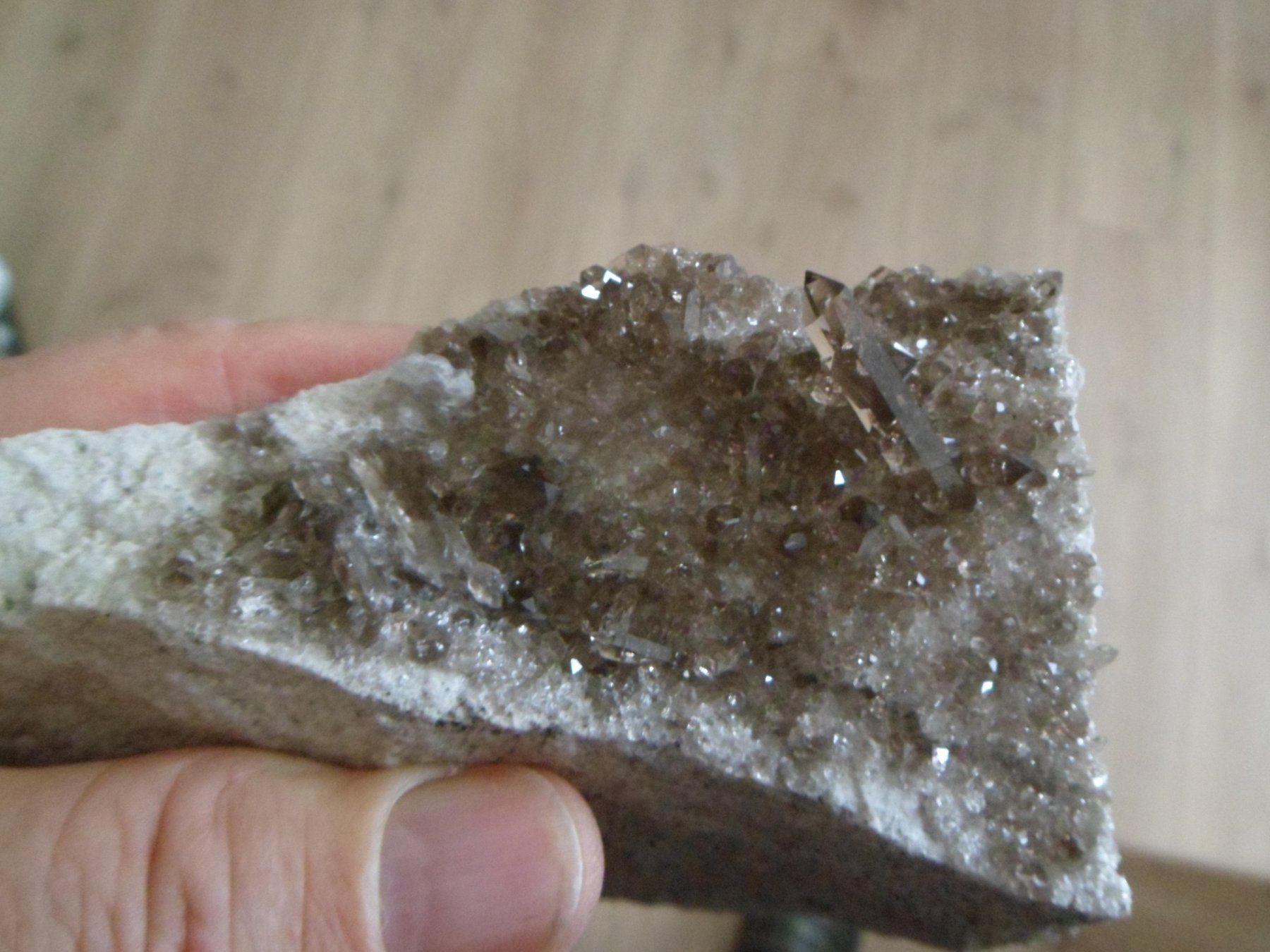 Minerali & Pietre curative: Rauchquarz auf 2 Seiten. Schweiz – Usato da Affoltern am Albis venduto da Fossil60 8