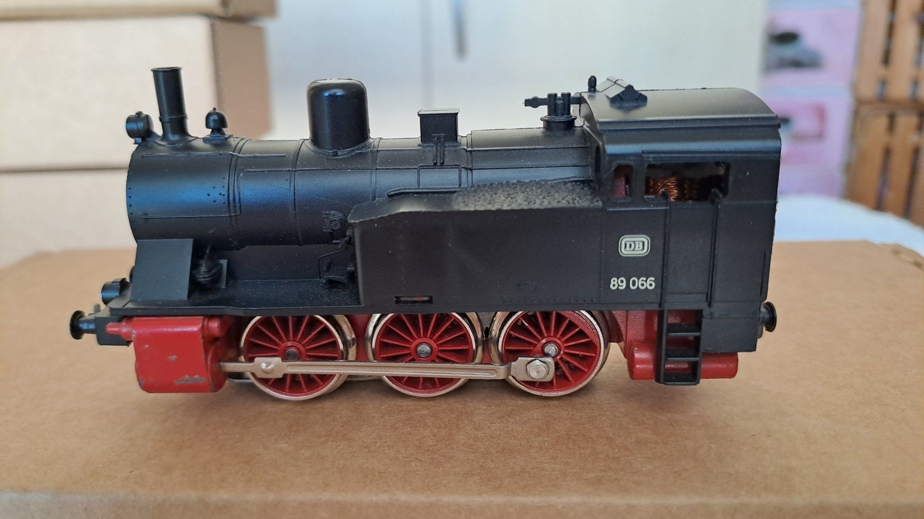 Märklin Modellini di ferrovie: Märklin DB Dampflok BR 89 H0 WS / 51 – Usato da Winterthur venduto da Riebeli333 1