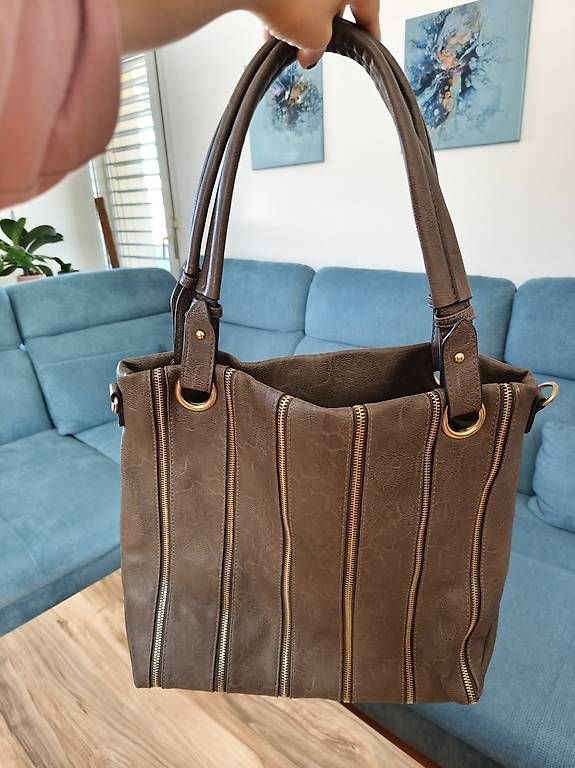 Borse da donna: Tasche neu – Nuovo e nell'imballaggio originale da Kaisten venduto da lys_zzy8