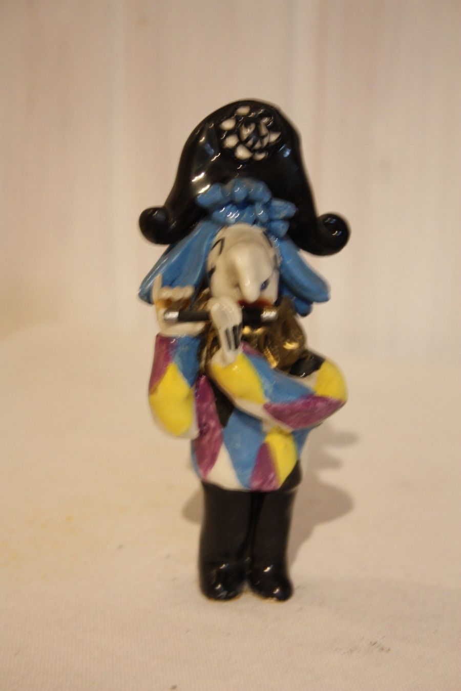 Statuette: Fasnachtsfigur Pierrot mit Piccolo – Usato da Oberwil BL venduto da Hesa41