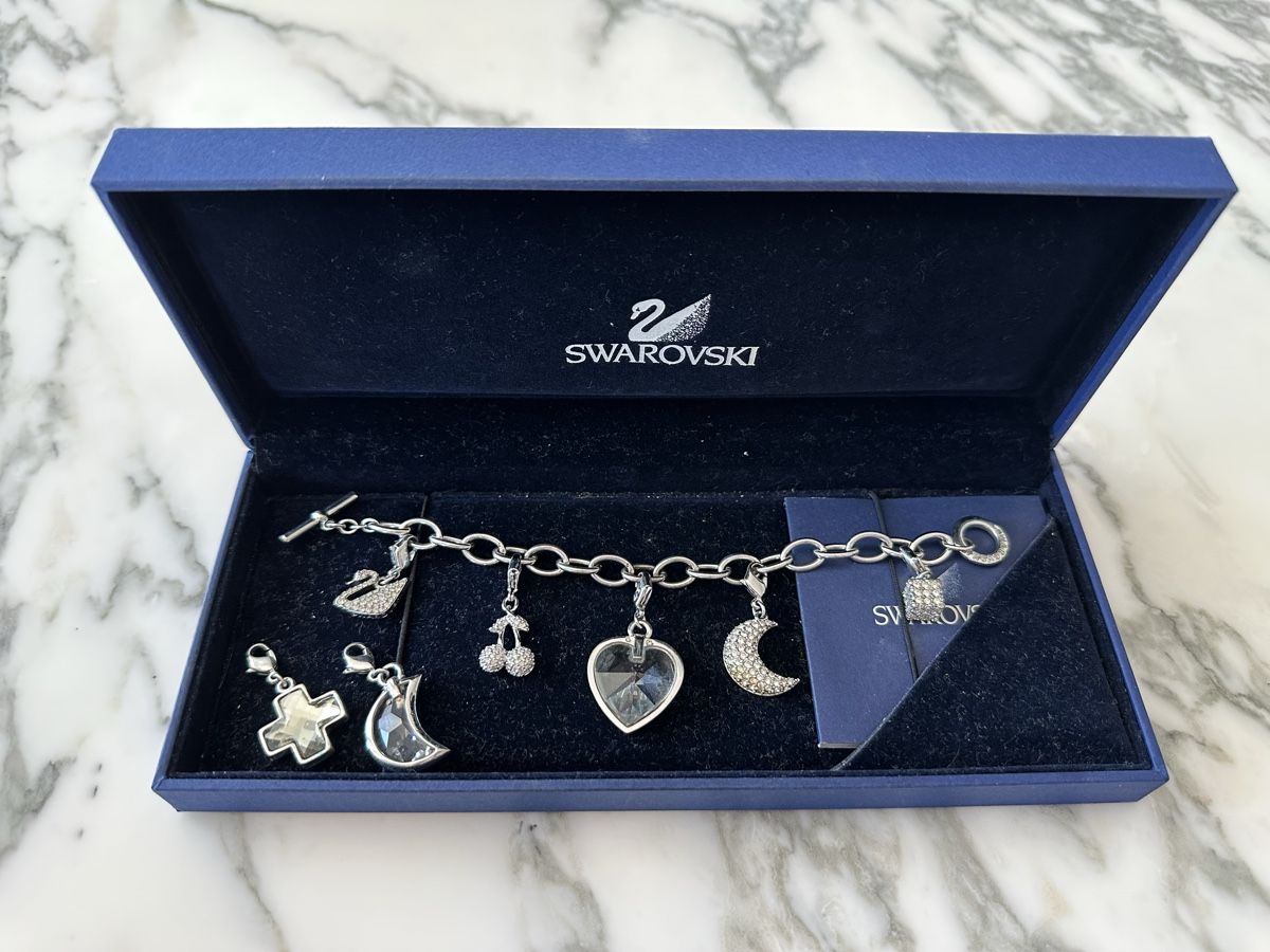Swarovski Altri gioielli: Swarovski Charm Bracelet with box – Nuovo (secondo la descrizione) da Thalwil venduto da Ven.Mic