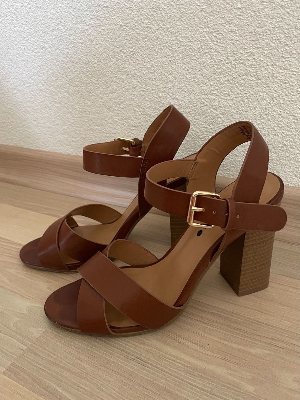 C&A Scarpe da donna: Sandales C&A, 37 – Usato da Granges VS venduto da rvn