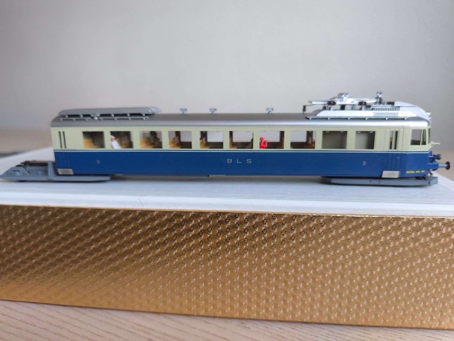 Metropolitan Modelleisenbahnen: METROPOLITAN SA BLS BCFZe No.731 N.o. 69 – Neu (gemäss Beschreibung) aus Rheinfelden von Goggo5 4