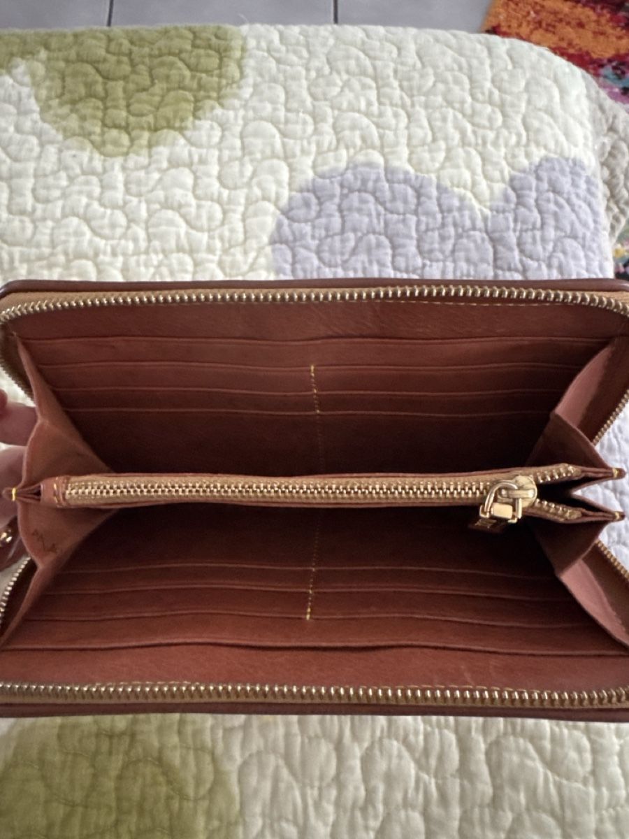 Portamonete: Prima Classe Alviero Martini wallet – Usato da S. Pietro venduto da Fenice76 2