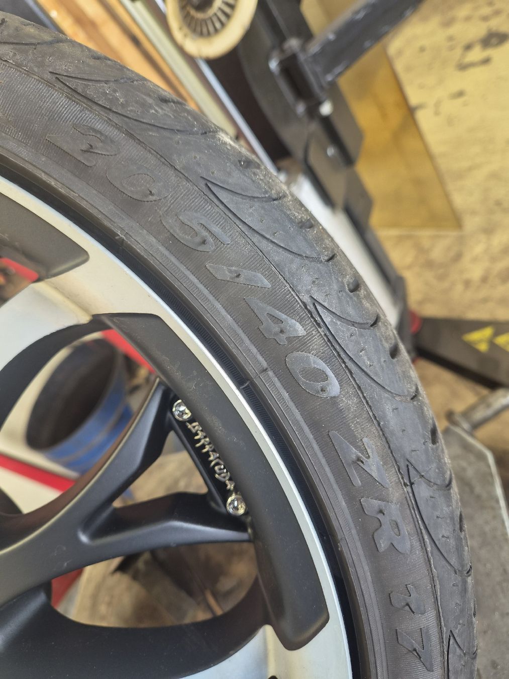 Pneumatici & Ruote complete: 4 Alufegen 17 Zoll. Barracuda – Usato da Bützberg venduto da PAG-PNEU 3