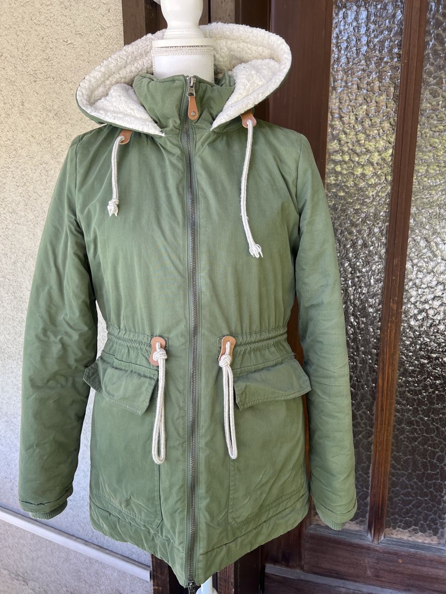 Jacken: TwinTip Winterjacke, Olivgrün, Grösse S – Gebraucht aus Linden von Annelie12