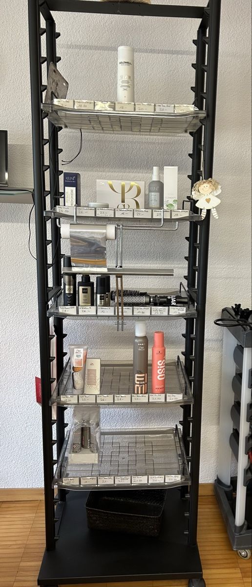 Altro in Decorazioni & Accessori: Verkaufsständer Wella – Usato da Rorbas venduto da stu_l9rv