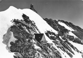 Jungfraujoch (BE/VS) Das Berghaus und der Sphinxpavillon G